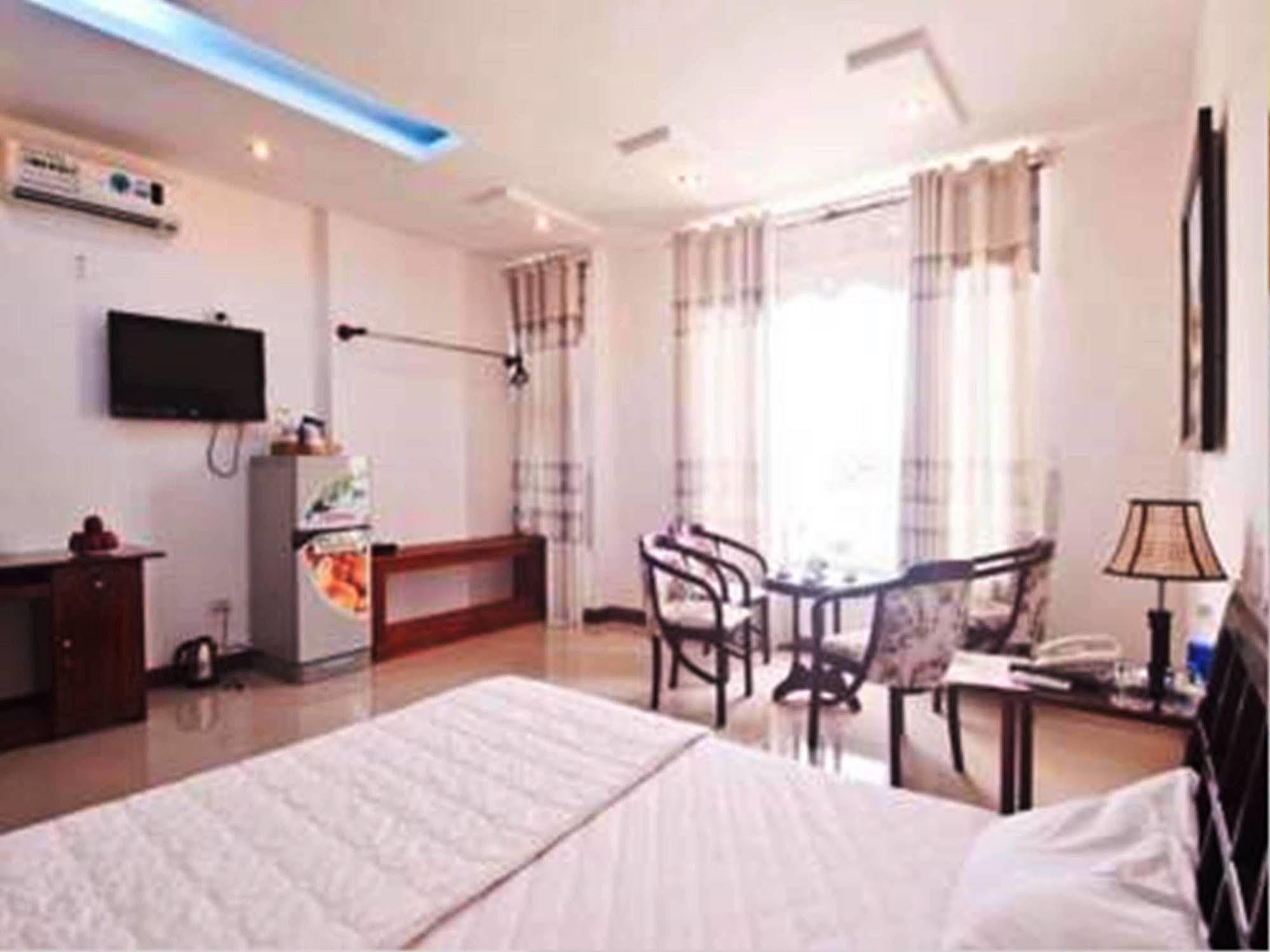 Hoa Phong Airport Danang Hotel Esterno foto