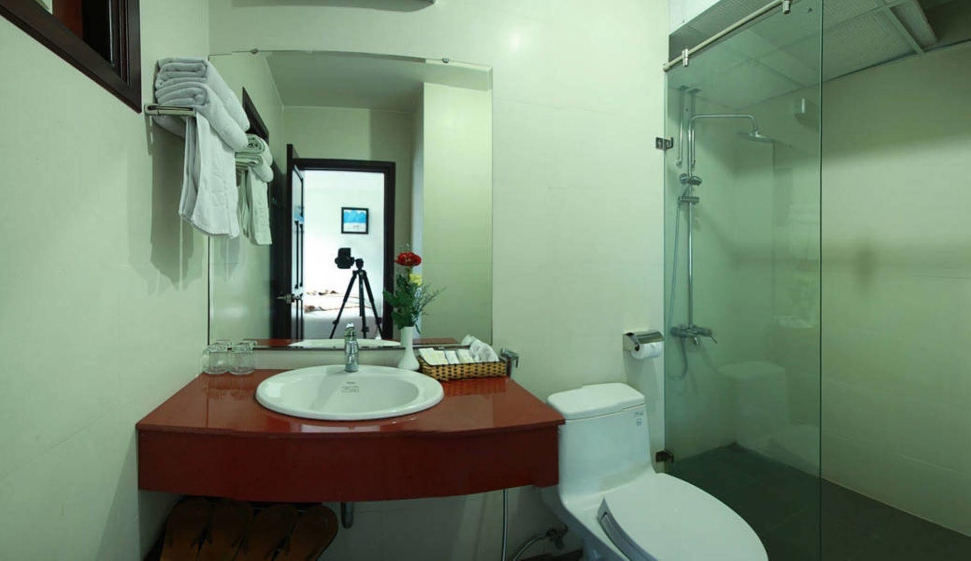 Hoa Phong Airport Danang Hotel Esterno foto